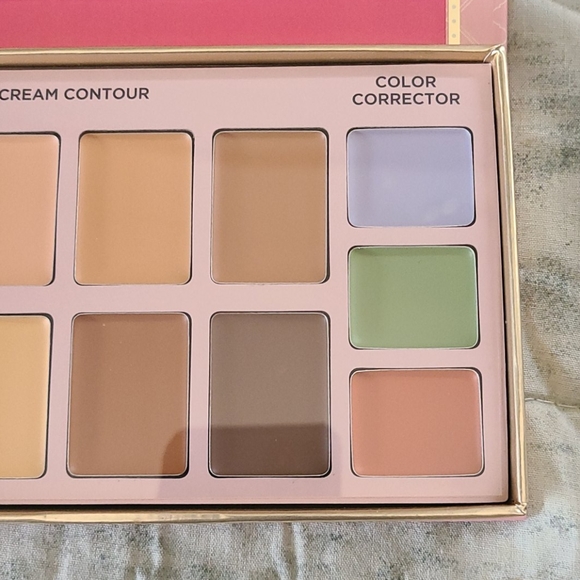 Cream contour corrector palette - Picture 3 of 6